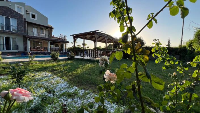 Image No.18-Villa / Détaché de 7 chambres à vendre à Ovacik