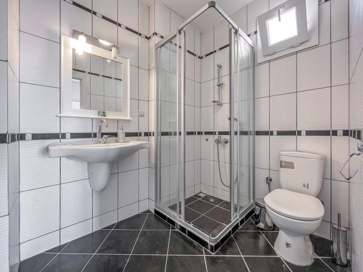 Image No.18-3 Bed Villa for sale