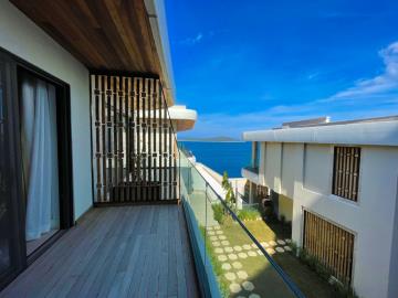 Sea-Front-Apartment-in-Gundogan--11-