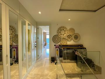 Sea-Front-Apartment-in-Gundogan--13-