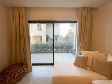 Sea-Front-Apartment-in-Gundogan--19-