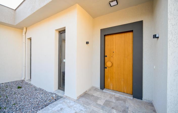 Image No.3-3 Bed Villa for sale