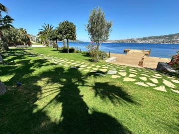 Brand-New-Seafront-Villa---2-