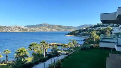 Brand-New-Seafront-Villa---15-