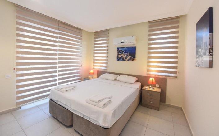 Image No.16-3 Bed Villa / Detached for sale