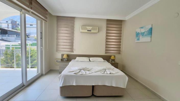 Image No.26-3 Bed Villa / Detached for sale