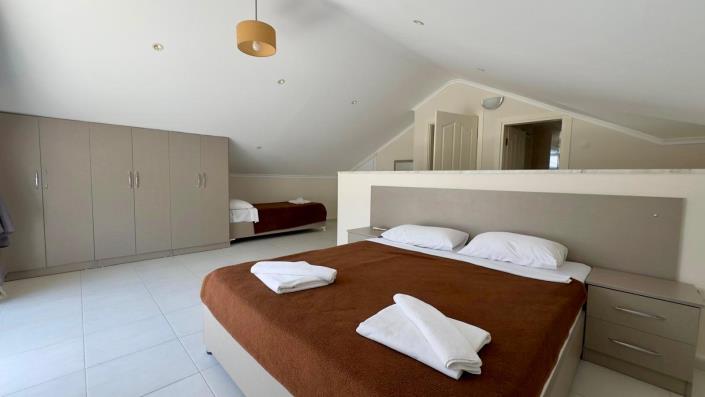 Image No.33-3 Bed Villa / Detached for sale