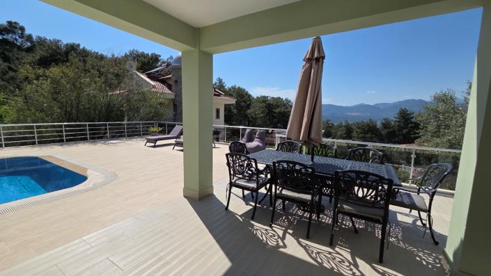 Image No.21-5 Bed Villa / Detached for sale