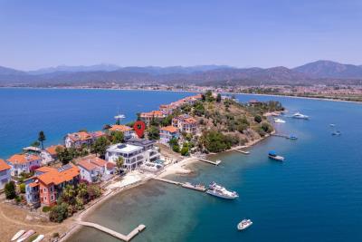 Elegant-Villa-on-Sovalye-Island--4-