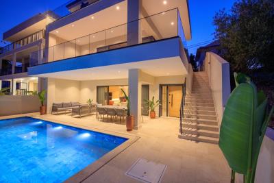 Elegant-Villa-on-Sovalye-Island--12-