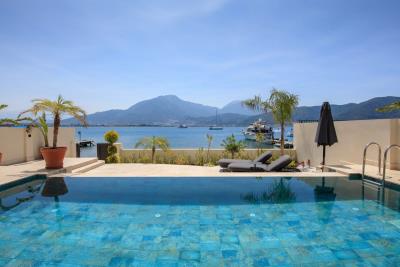 Elegant-Villa-on-Sovalye-Island--18-