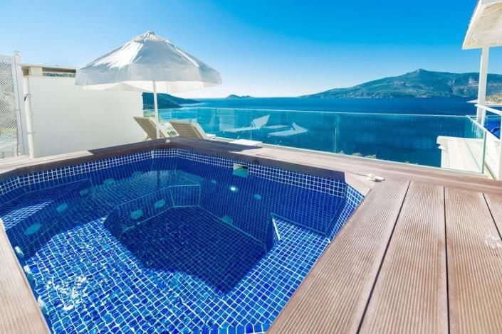 Image No.25-6 Bed Villa / Detached for sale