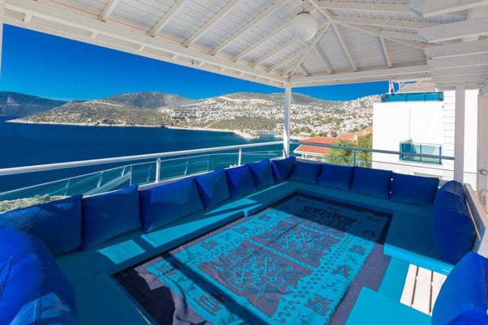 Image No.29-6 Bed Villa / Detached for sale