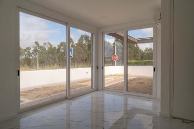 Modern-Villa-in-Caldas-da-Rainha--13-