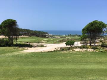 Sea-View-Duplex-Apartment-in-Obidos--7-
