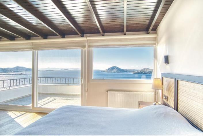 Image No.10-6 Bed Villa / Detached for sale