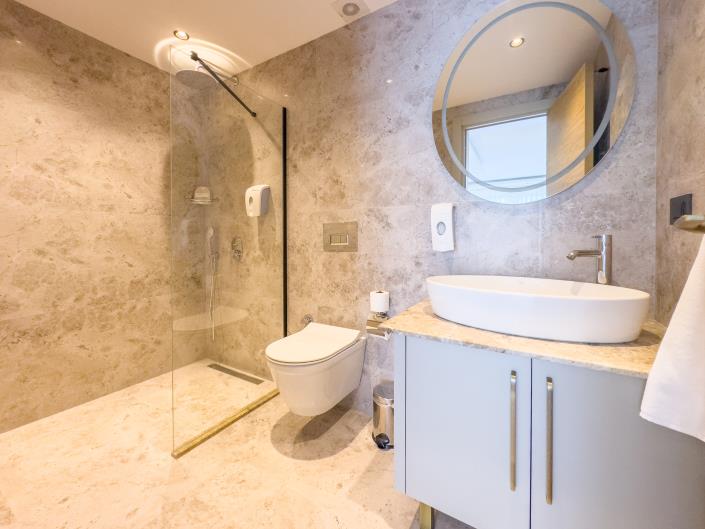 Image No.18-1 Bed Apartment for sale