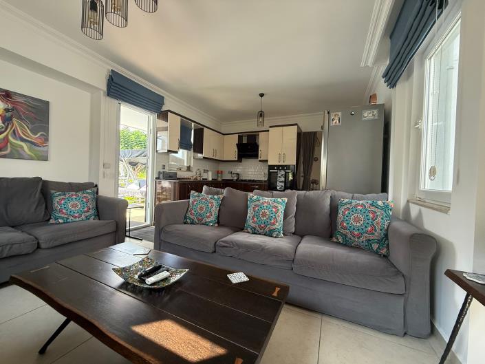 Image No.10-2 Bed Apartment for sale