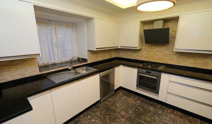 Image No.15-4 Bed Villa for sale