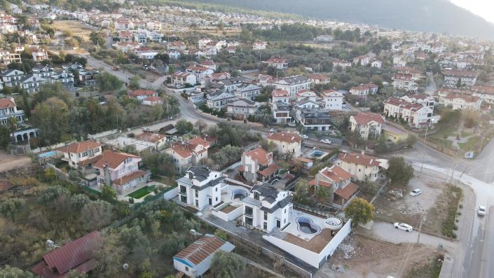 Image No.3-4 Bed Villa / Detached for sale