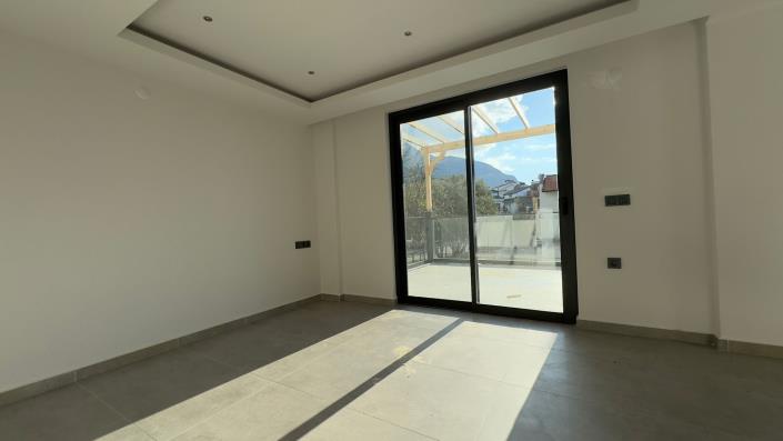 Image No.19-4 Bed Villa / Detached for sale