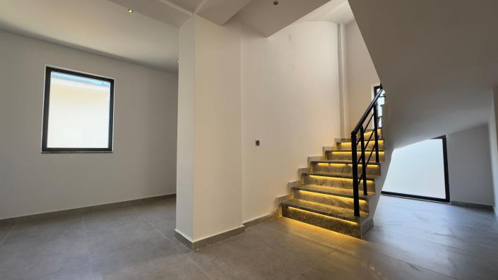 Image No.26-4 Bed Villa / Detached for sale