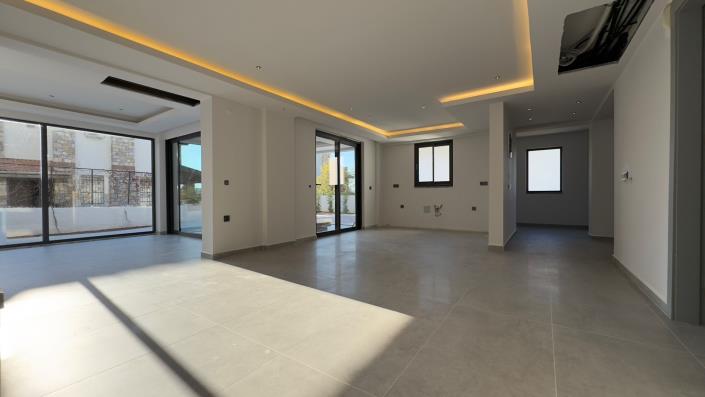 Image No.36-4 Bed Villa / Detached for sale