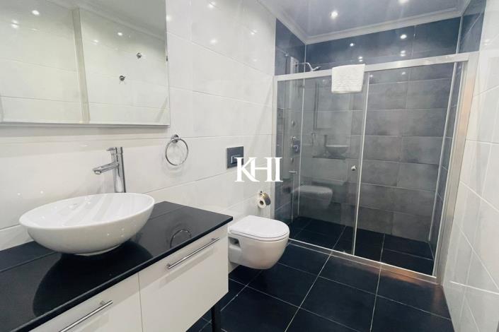 Image No.29-4 Bed Villa / Detached for sale