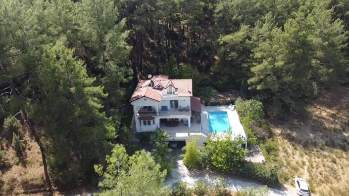 Image No.3-3 Bed Villa / Detached for sale