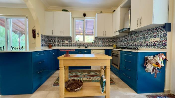 Image No.14-3 Bed Villa / Detached for sale