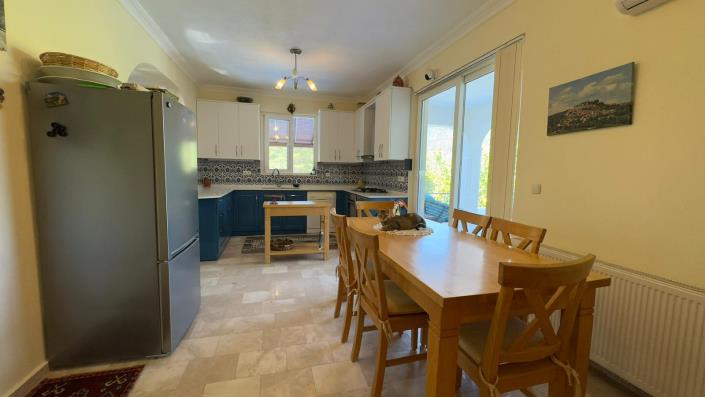 Image No.18-3 Bed Villa / Detached for sale