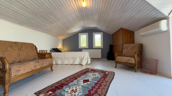 Image No.40-3 Bed Villa / Detached for sale