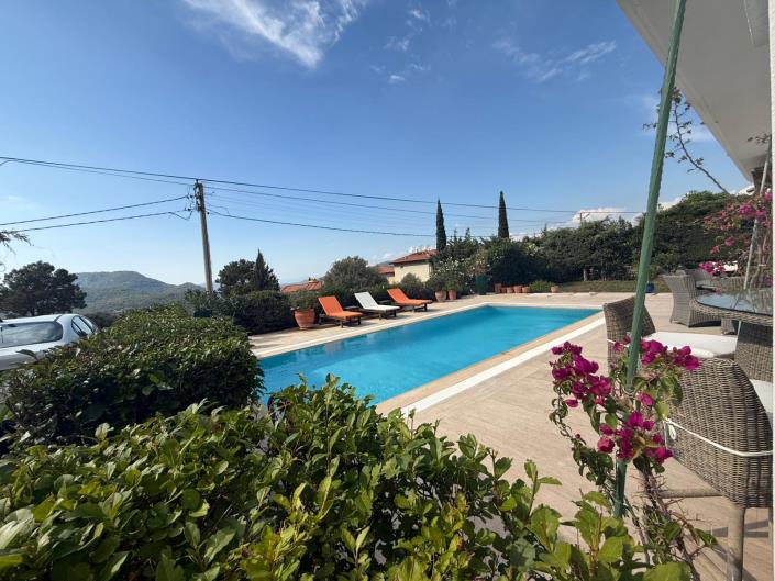 Image No.13-4 Bed Villa for sale