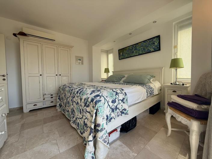 Image No.30-4 Bed Villa for sale