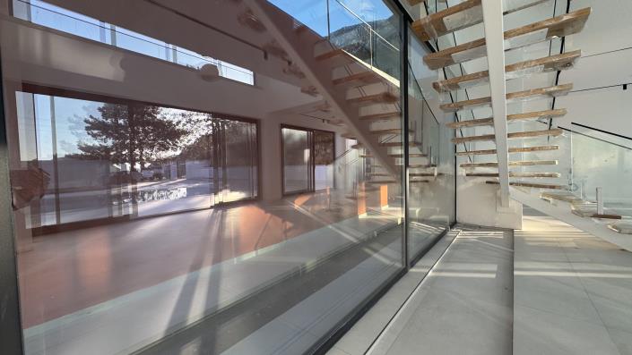 Image No.9-4 Bed Villa for sale