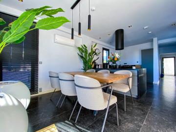 Detached-Luxury-Smart-Home--6-