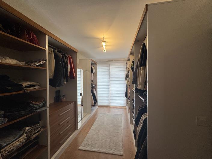 Image No.20-4 Bed Villa for sale