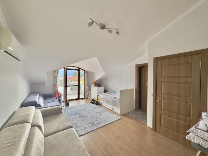 Image No.22-4 Bed Villa for sale