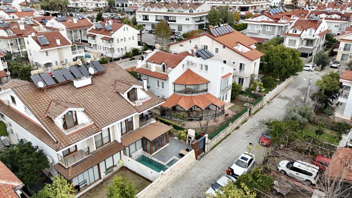 Image No.28-4 Bed Villa for sale