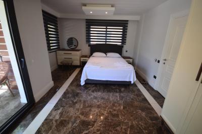 Spacious-Villa-in-Gocek--19-