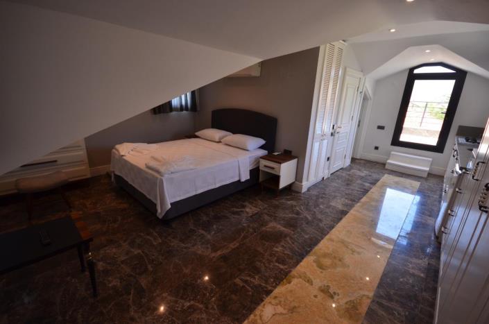 Image No.22-3 Bed Villa for sale