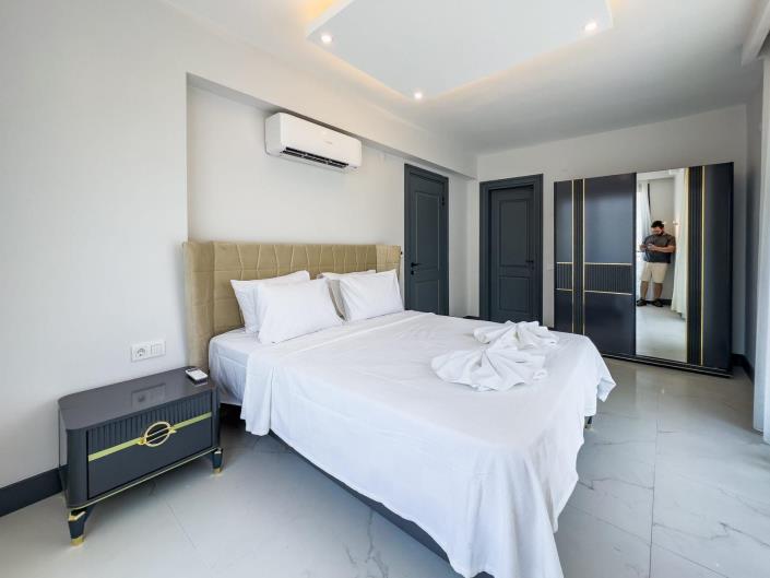 Image No.43-4 Bed Villa for sale