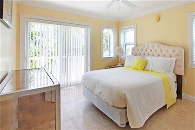 1630844057thehamilton3j-rooftopunito6