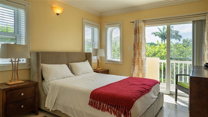 Image No.4-2 Bed Villa for sale