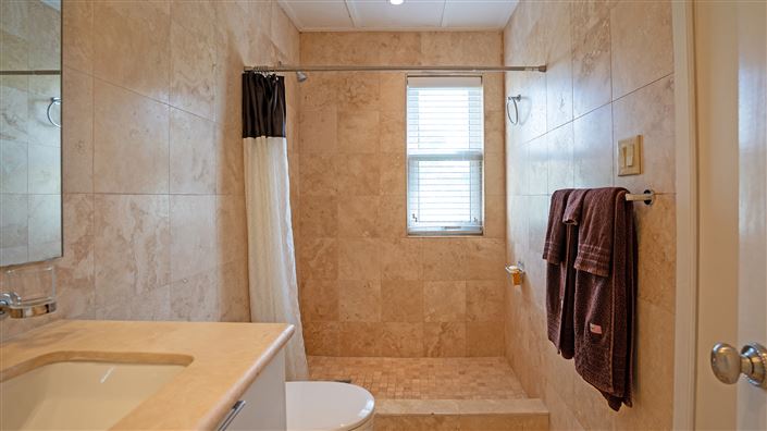 Image No.5-2 Bed Villa for sale