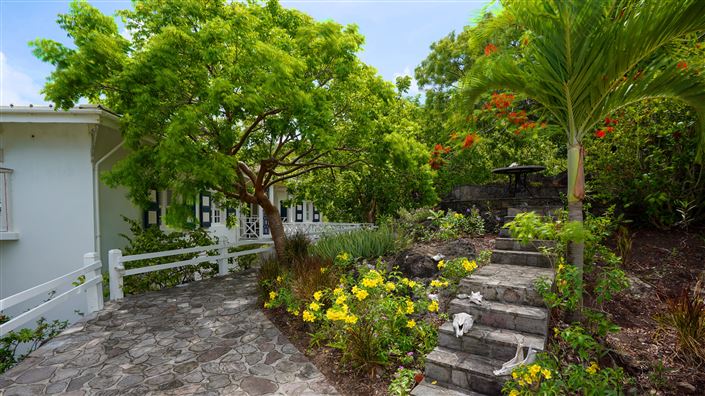 Image No.2-4 Bed Villa for sale