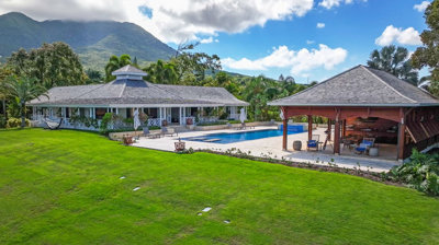 1 - Nevis, Villa