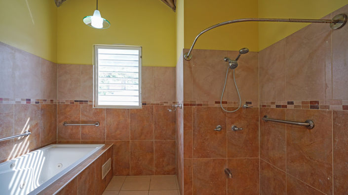 Image No.13-5 Bed Villa for sale