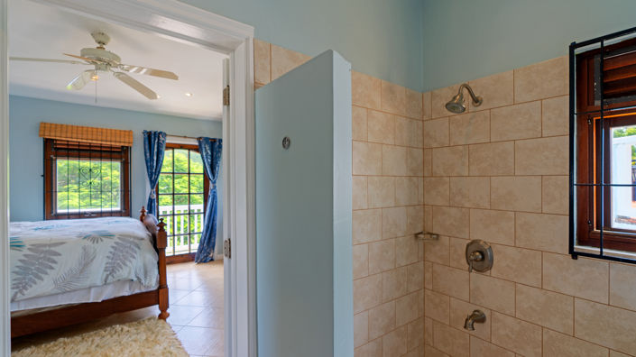 Image No.9-4 Bed Villa for sale