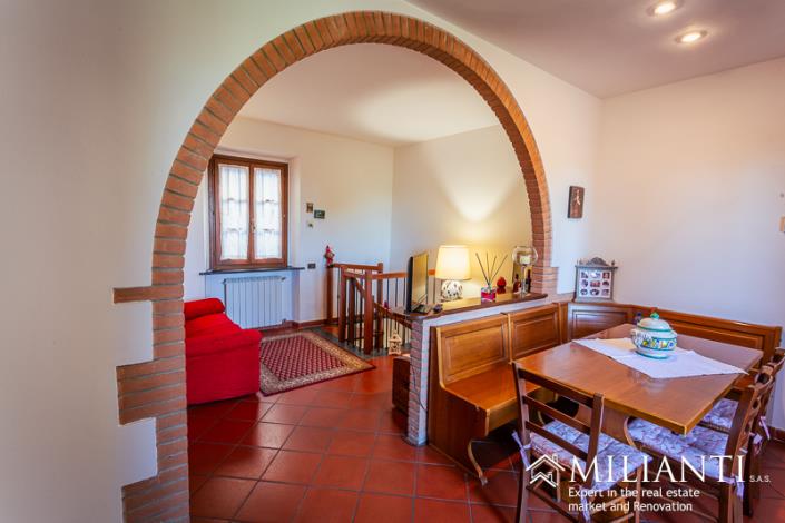 Image No.11-2 Bed Townhouse for sale